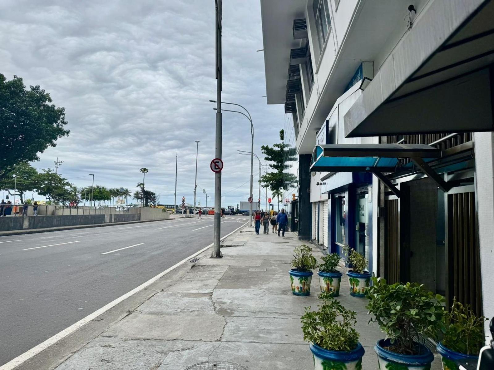 Apartamento A Poucos Passos Da De Copacabana